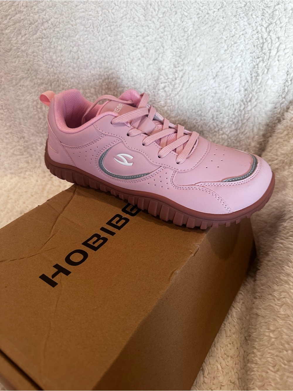 Hobibear pink sneakers size 42 NIB
